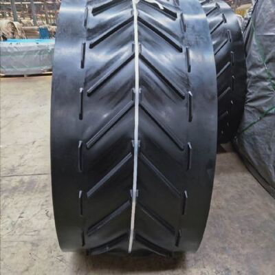 comprar OEM ODM Cintura transportadora de borracha Herringbone Padrão 500mm Largura online manufacture