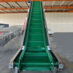comprar NN100 Correia Transportadora Inclinada com Parede Lateral Corrugada, Largura de Banda de 1500mm e 2-10 Camadas para Transporte de Grande Inclinação online manufacture